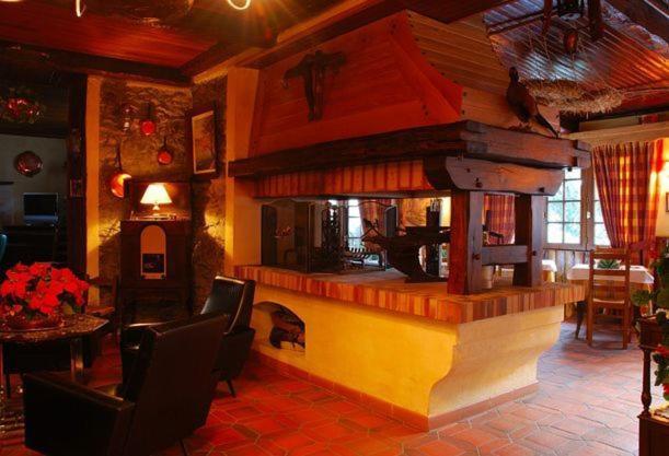 Hotel La Bonne Auberge Saint-Martin-Vésubie Екстериор снимка