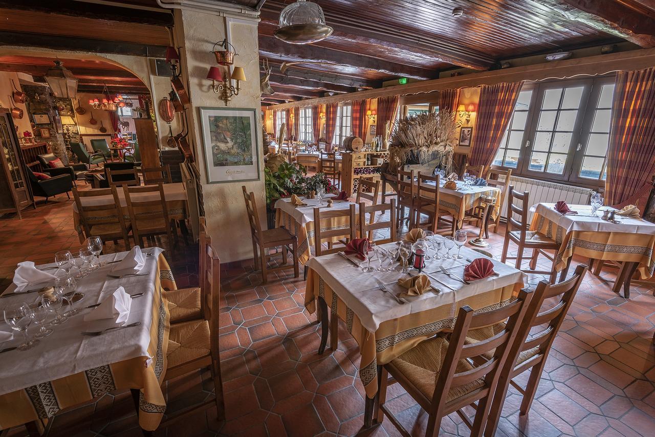 Hotel La Bonne Auberge Saint-Martin-Vésubie Екстериор снимка