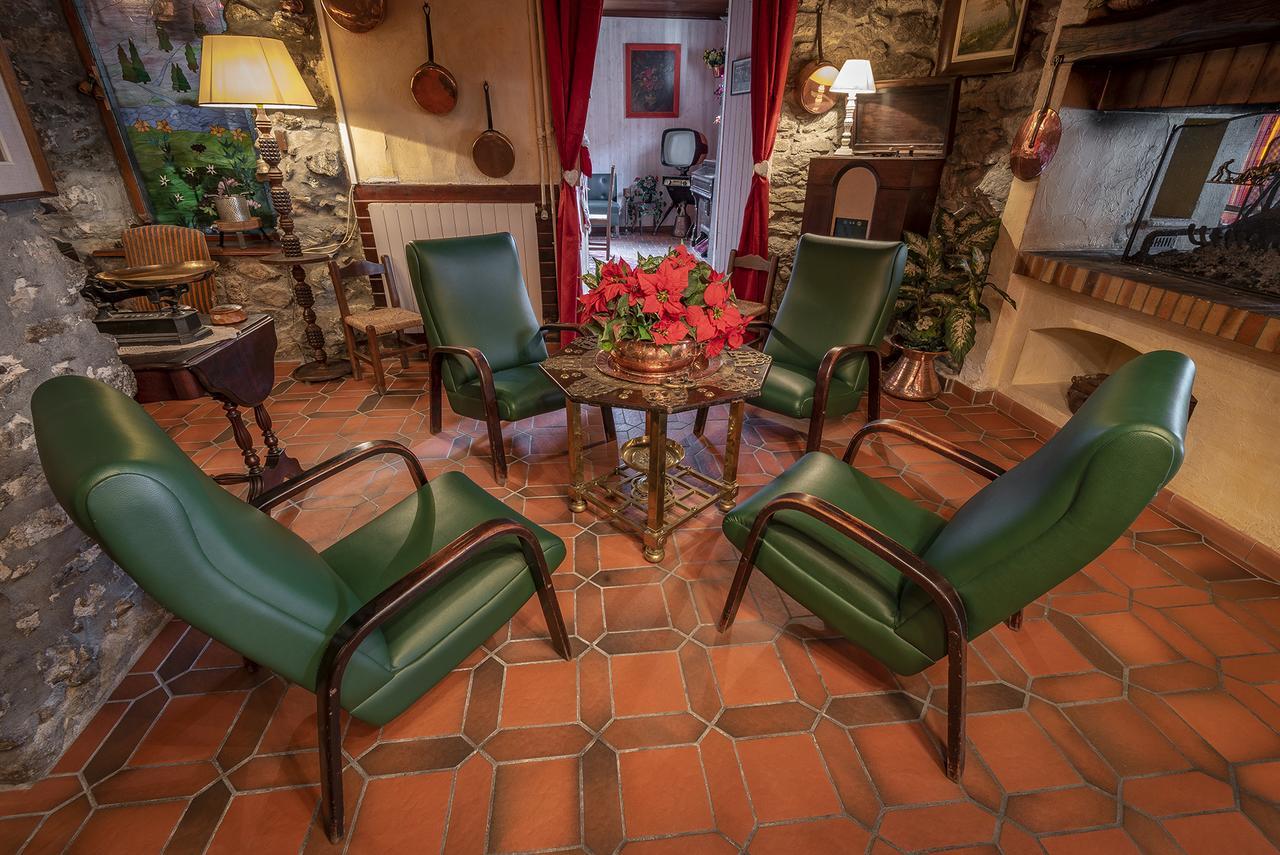 Hotel La Bonne Auberge Saint-Martin-Vésubie Екстериор снимка